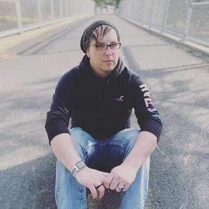 Meet your Posher, Todd